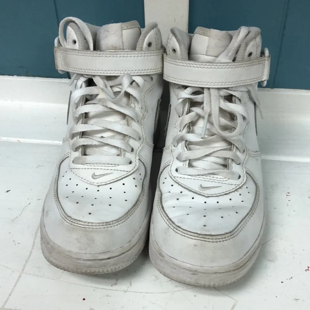 Nike Air Force 1 Mid Shoes Triple White 314195-113 Youth Size 2.5y Shoe Sneakers